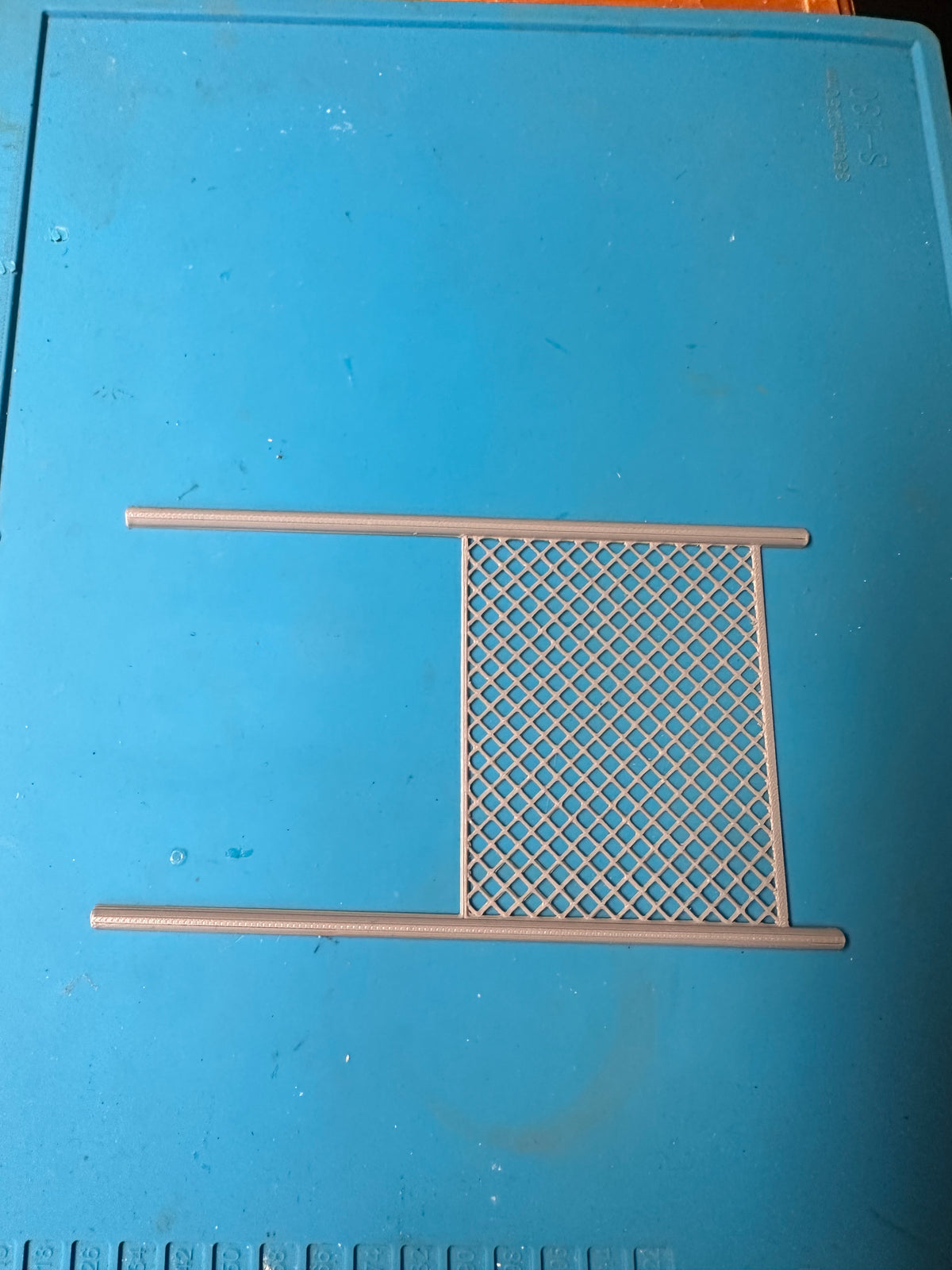 THUNDERMESH - Raceway Fencing
