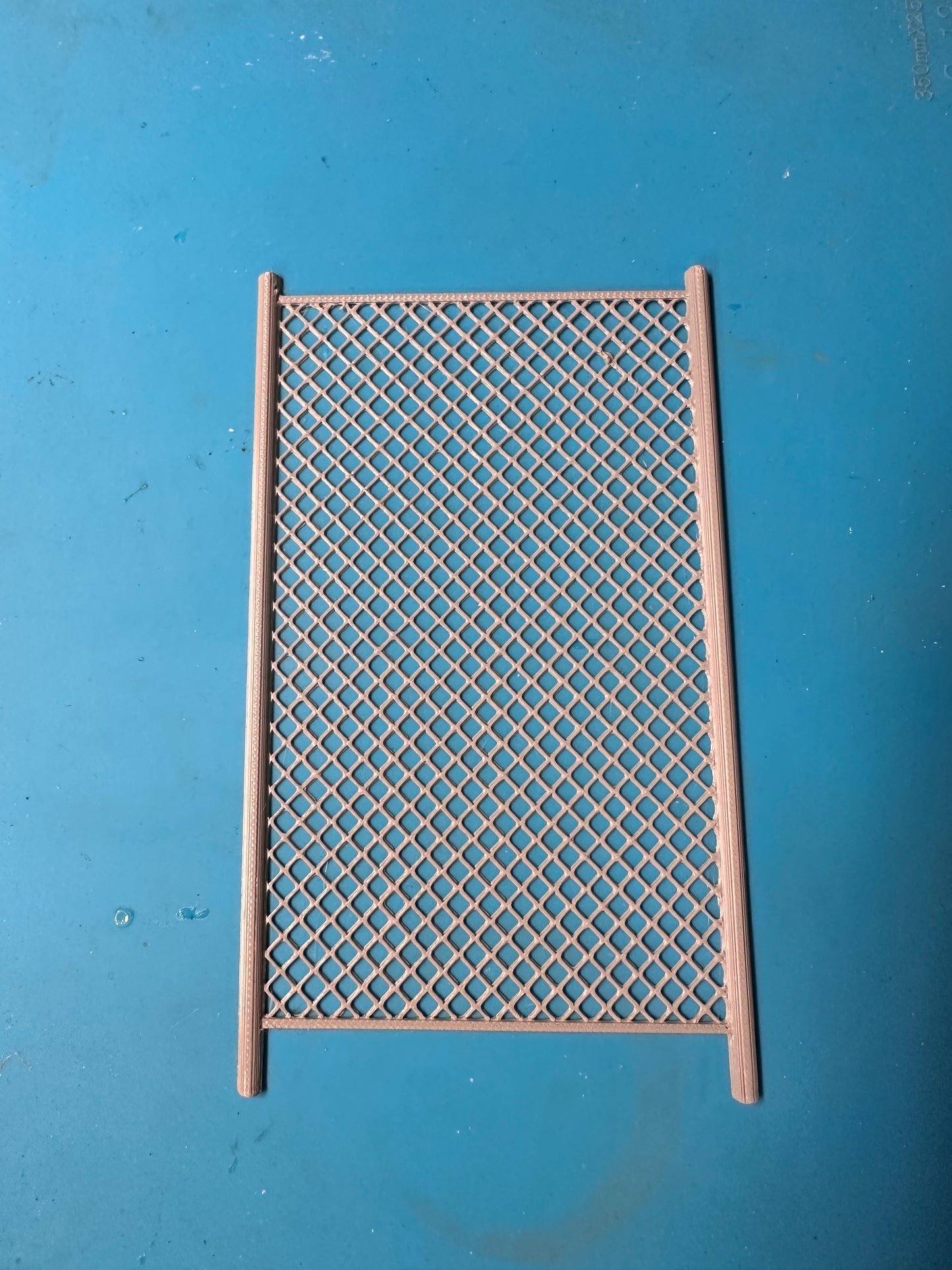 ThunderMesh - Raceway Fencing