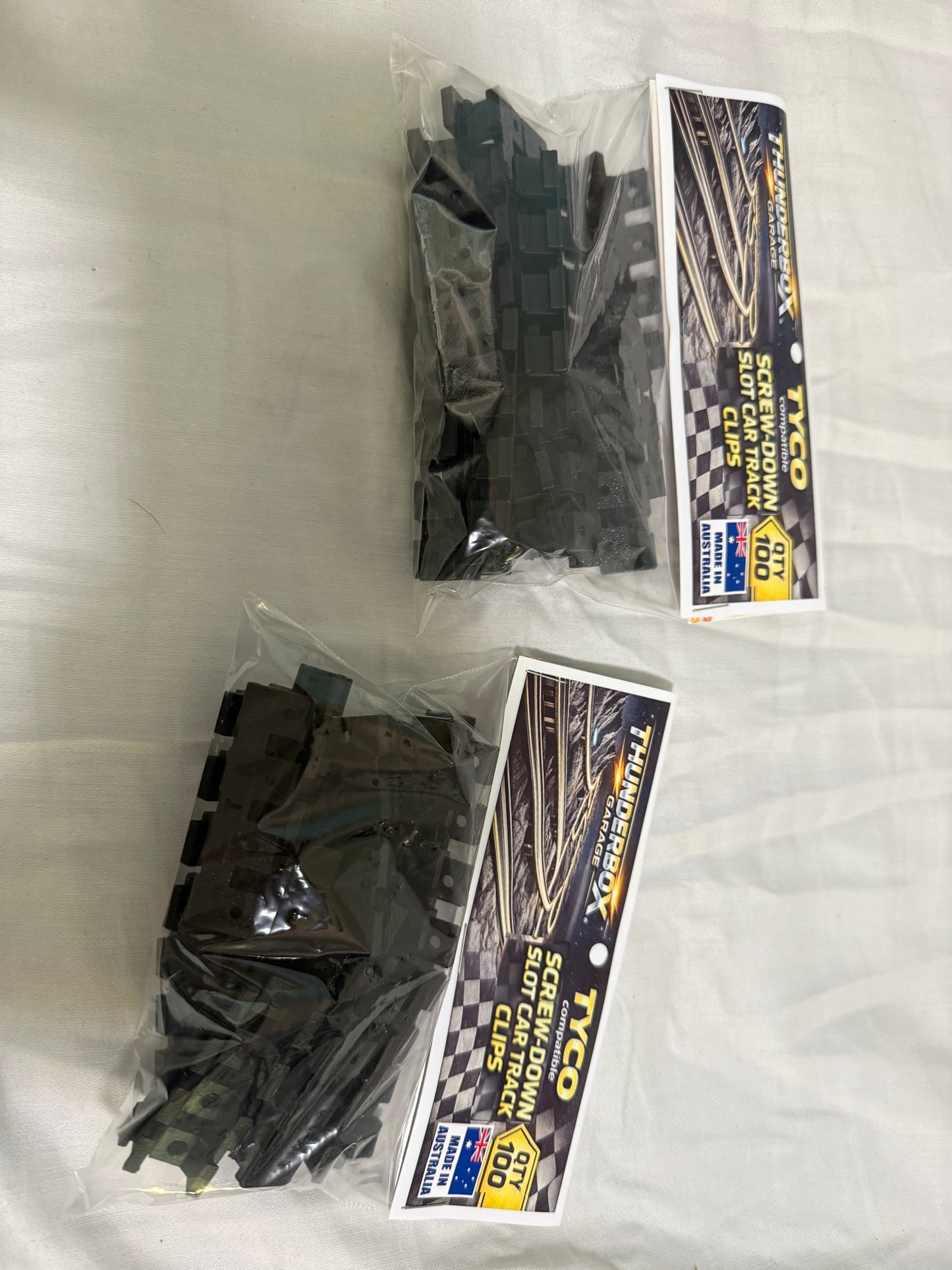 ThunderClip - Screw Down Track Lock Clip - TYCO compatible
