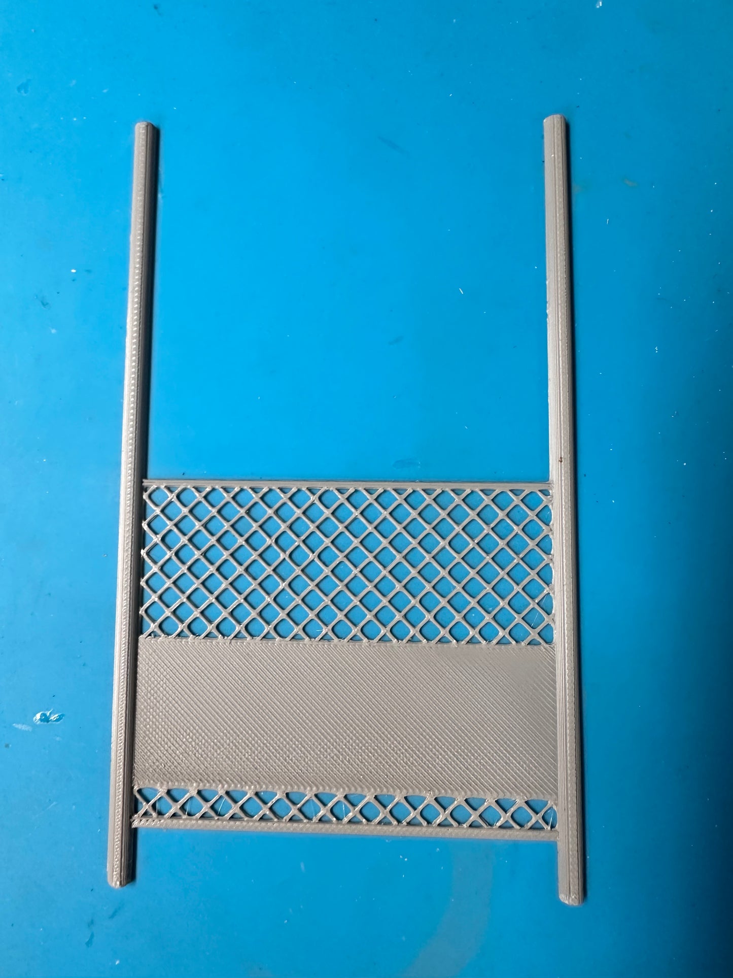 ThunderMesh - Raceway Fencing