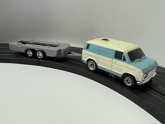 THUNDERMOBILE - Car Hauler
