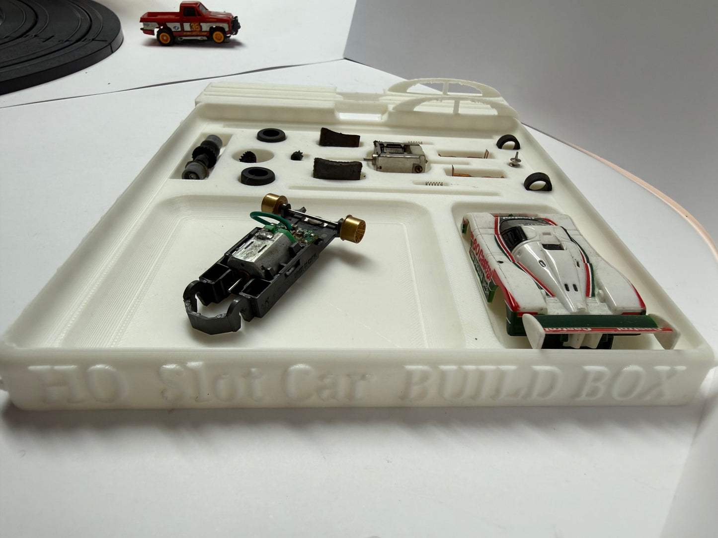 THUNDERTRAY – Build Box